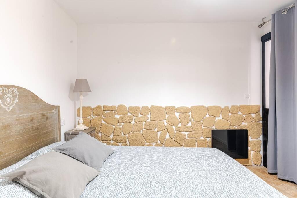 L'Ecurie Location Saisonniere Villa Tavernes Bagian luar foto